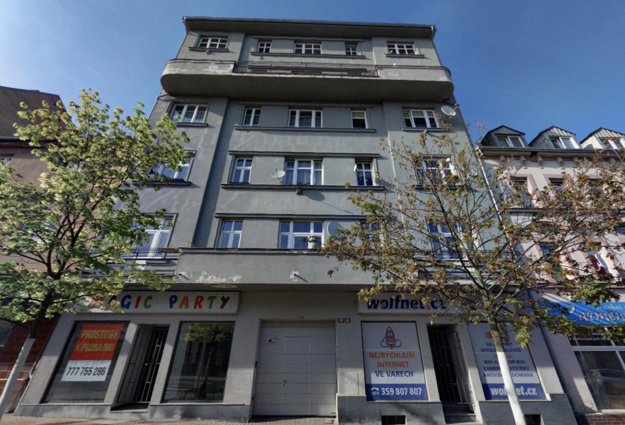 Large 3 Bedroom Apartment With City Skyline View Karlovy Vary Exteriér fotografie